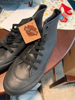 Harley-Davidson Men's Black High-Top Sneakers with Tag